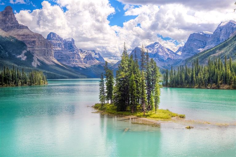 Im Land der Berge und Seen @Bike_Maverick/istock